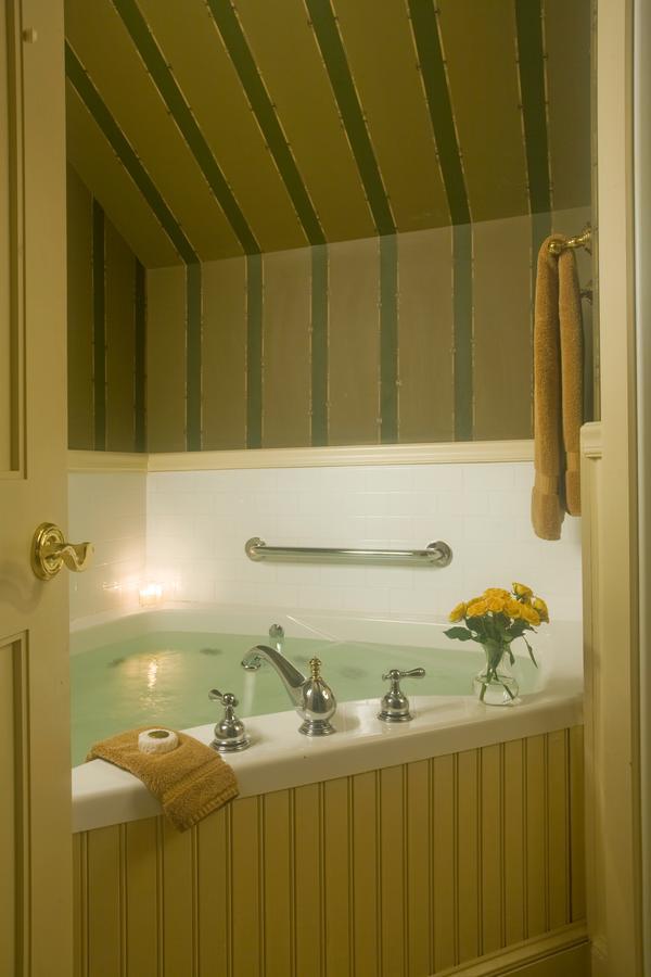 Berry Manor Inn Рокленд Экстерьер фото