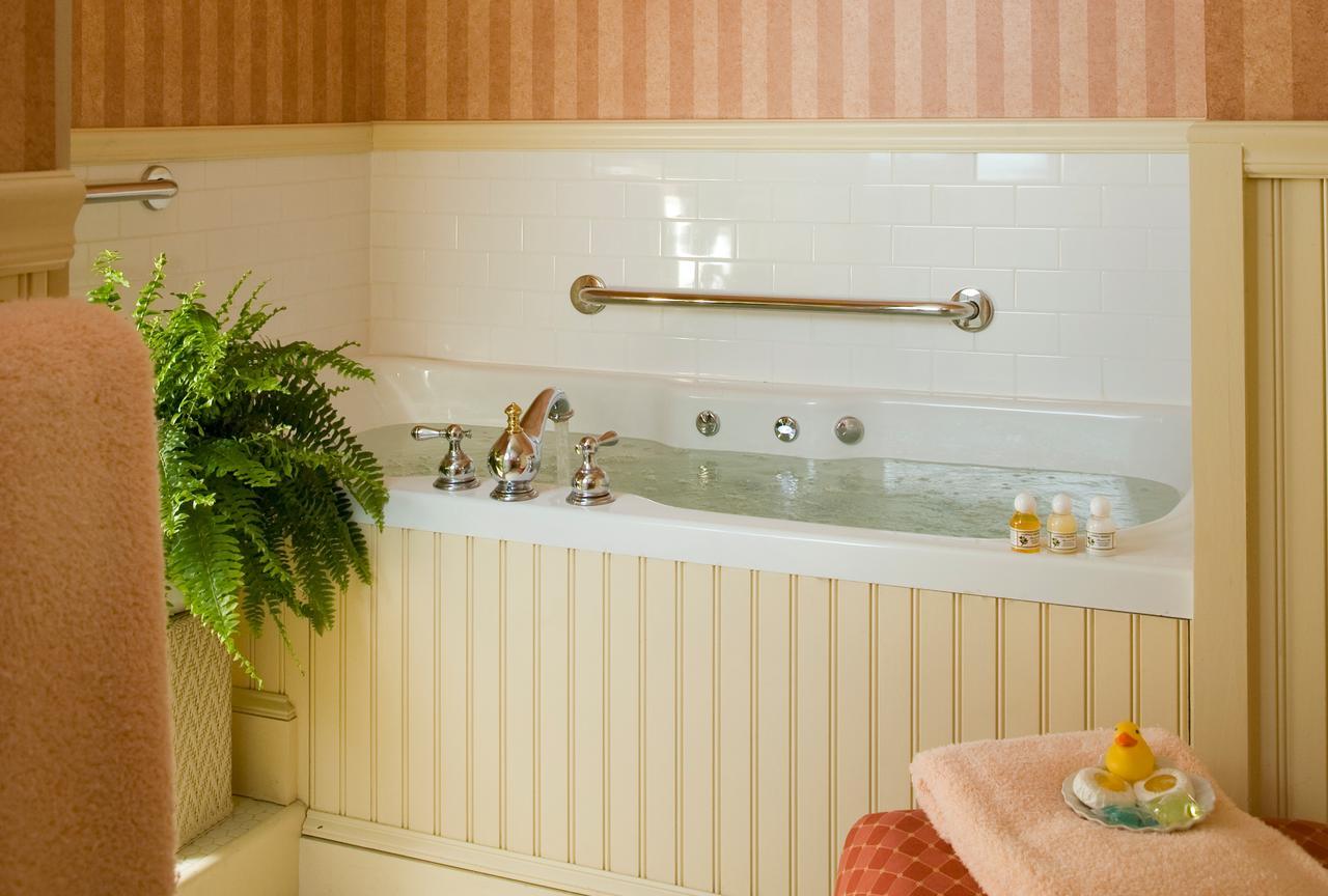 Berry Manor Inn Рокленд Экстерьер фото